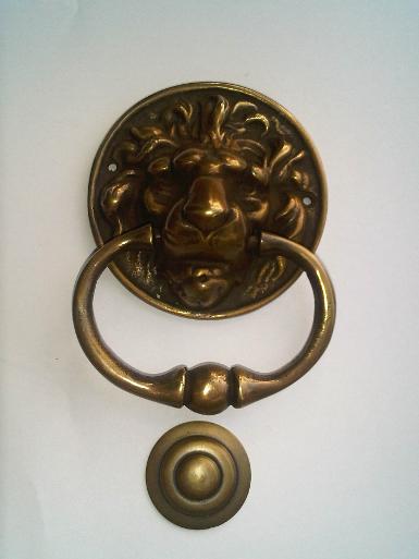 Lion Brass Handle Code P.152 size long 150 mm. wide 110 mm.